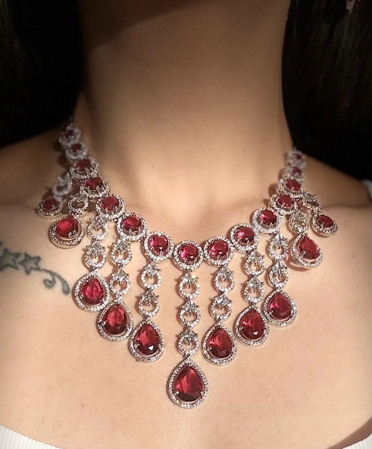 Rouge Cascade Diamond Necklace Set