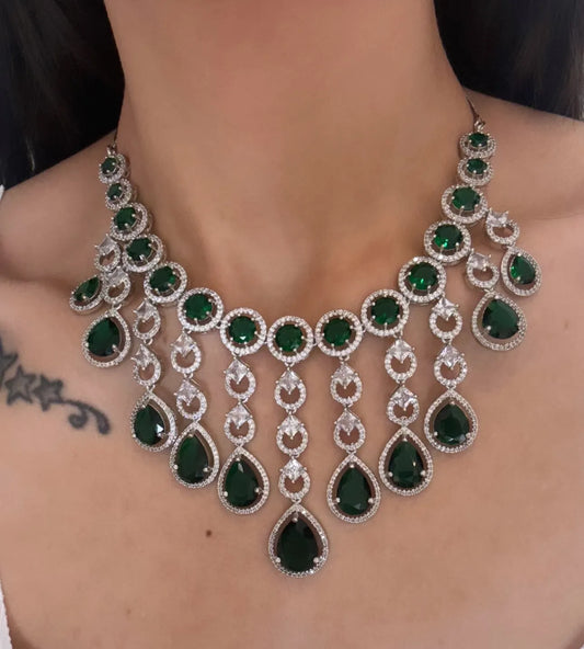 Emerald Empress Diamond Necklace Set