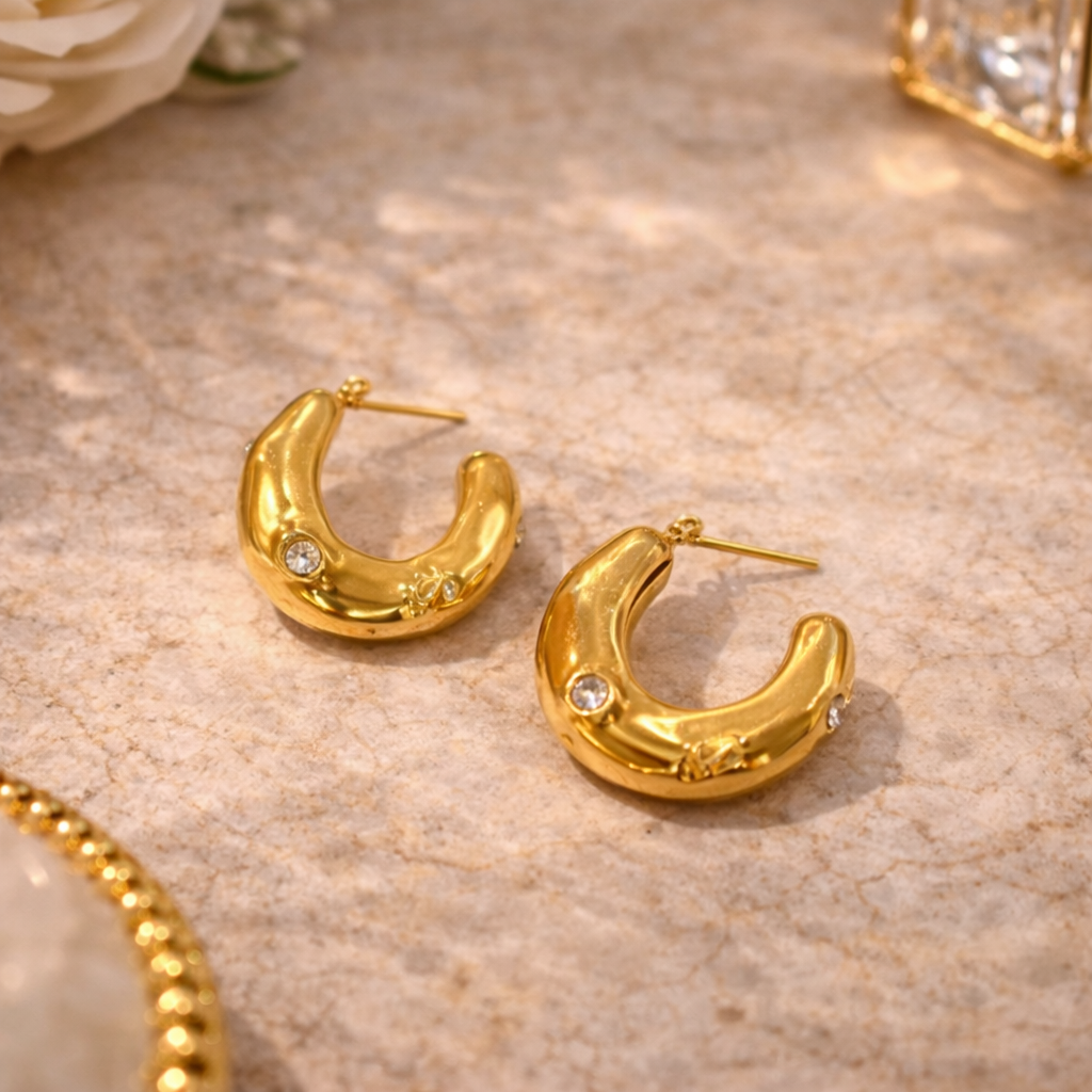 Solene Gold Oval Hoop Earrings