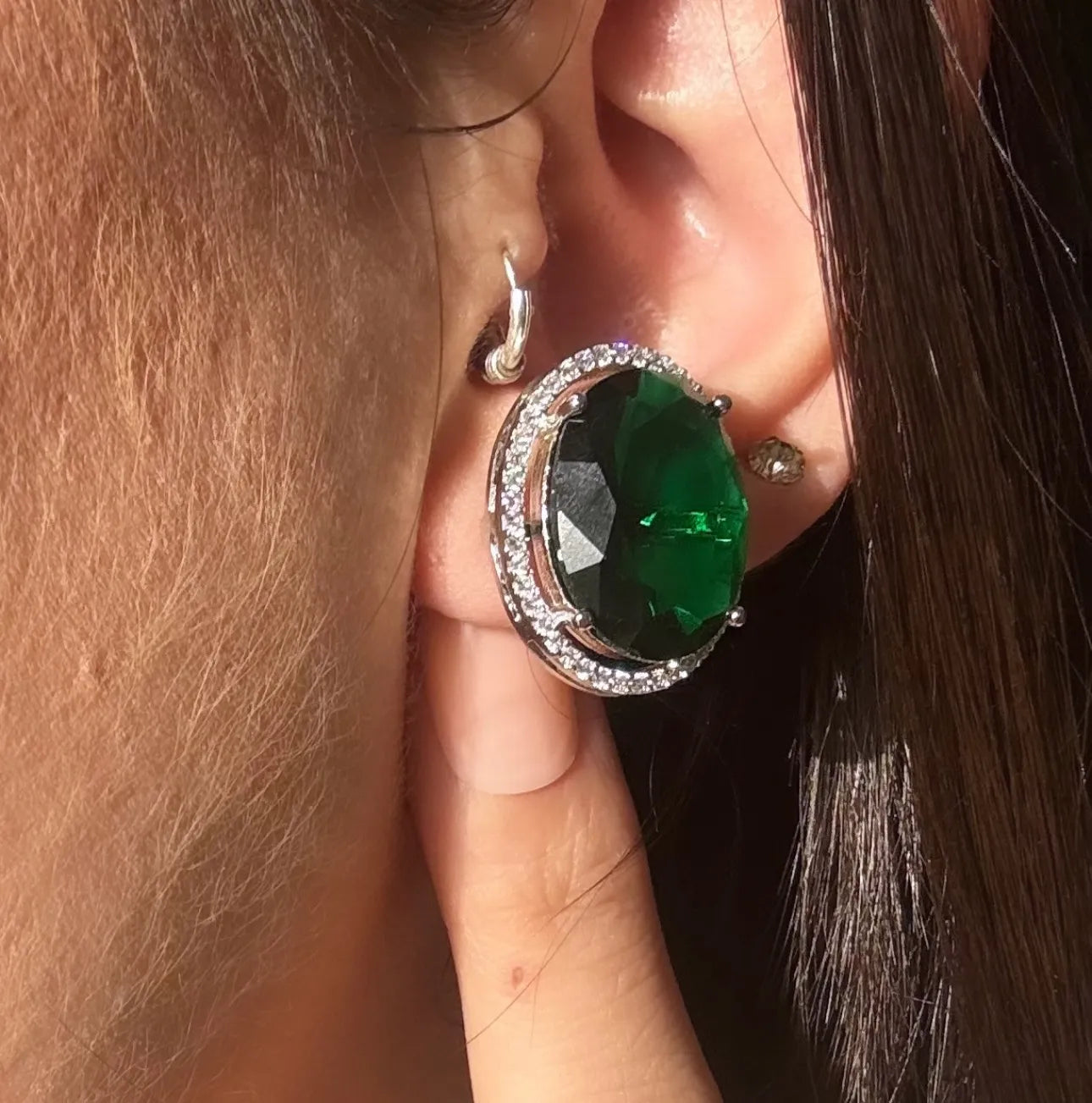 Emerald Aura Luxe Necklace Set