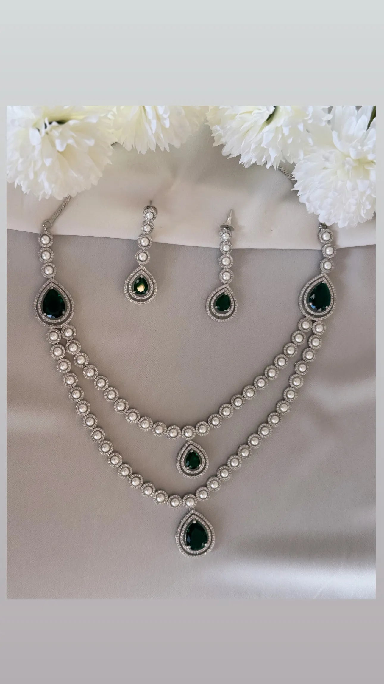 Pearl Empress Emerald Set