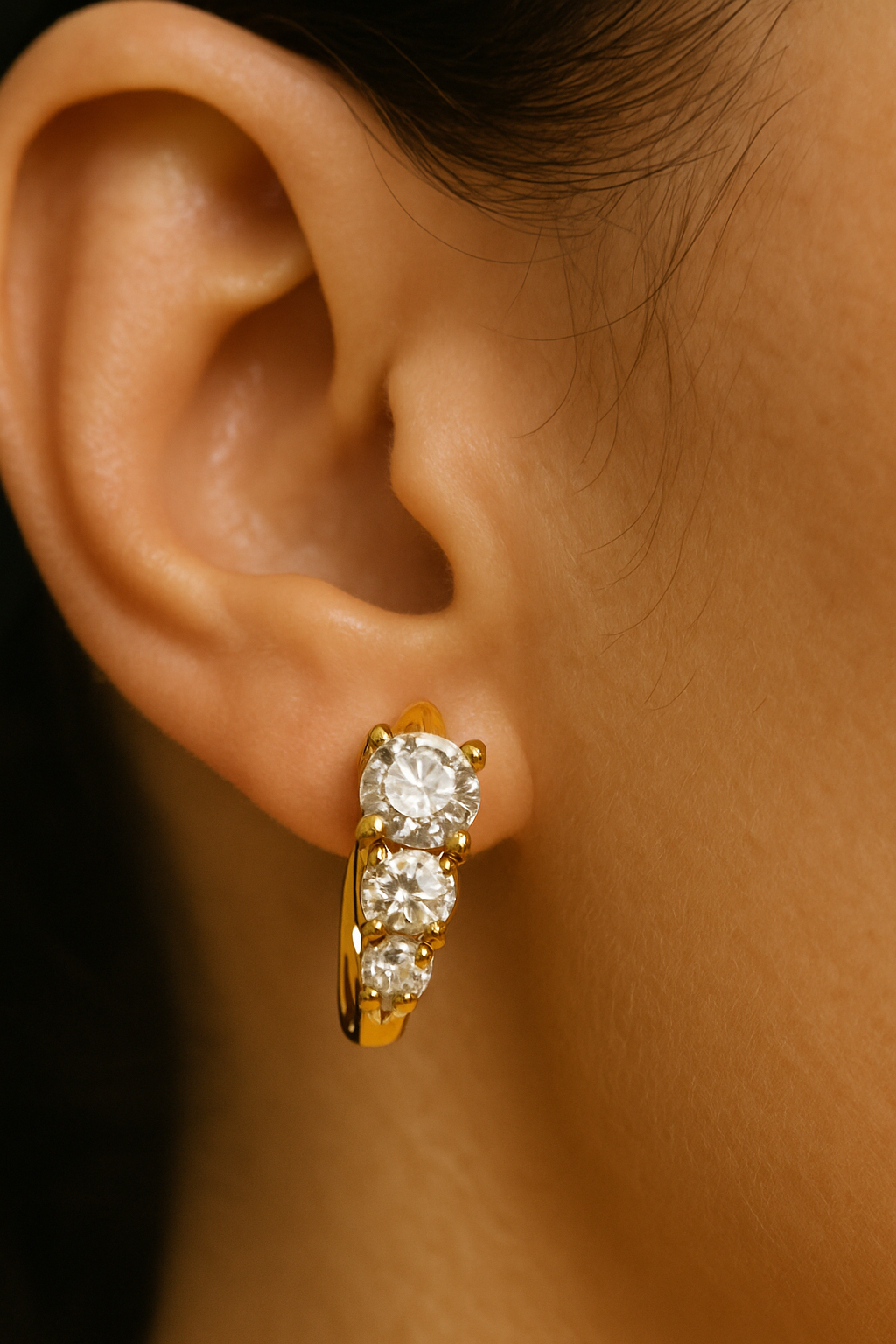 Aira Classic Diamond Hoops