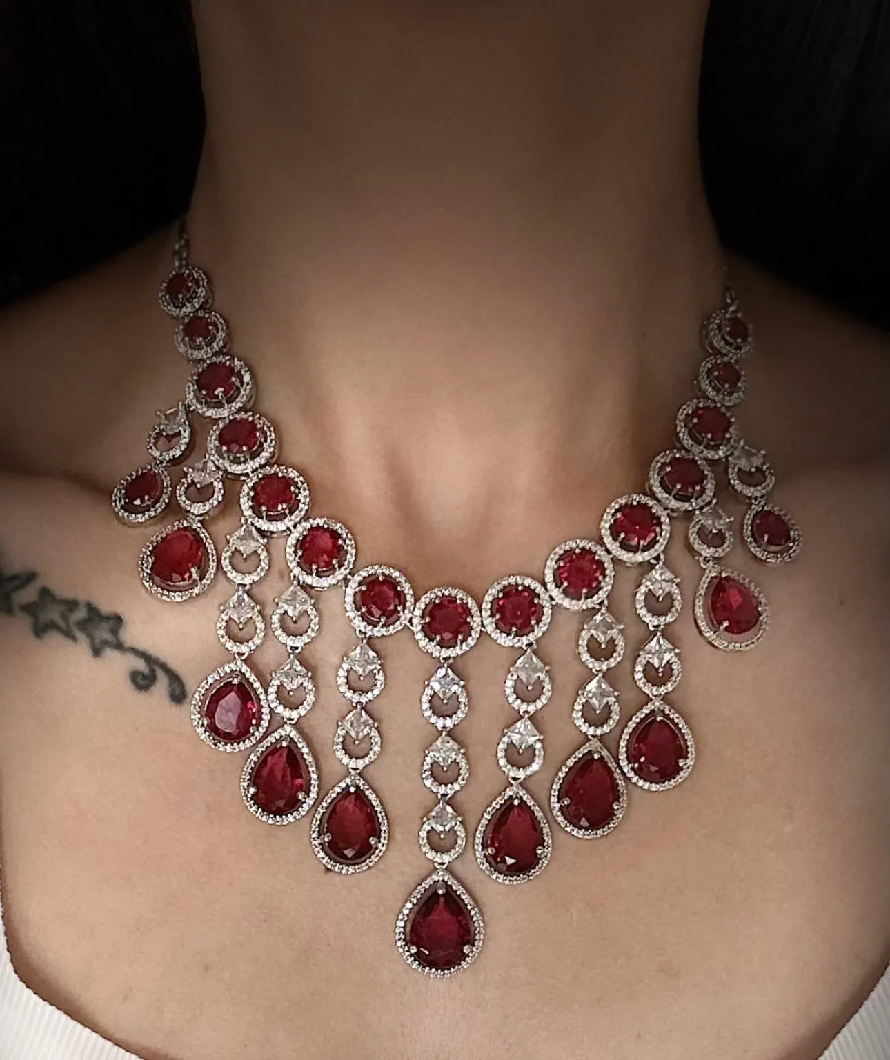 Rouge Cascade Diamond Necklace Set