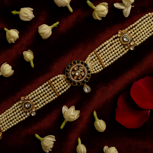 Pearl & Emerald Maatha Patti