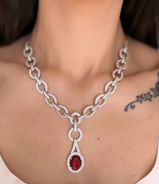 Crimson Link Diamond Set