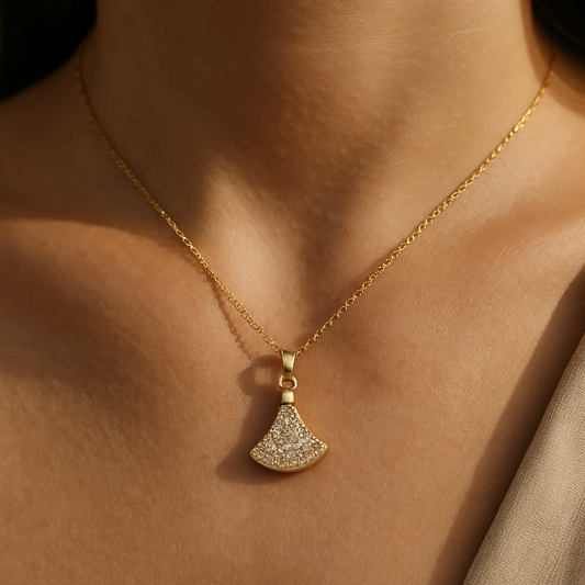 Gold Fan Pendant Necklace – Elegant Polished Finish, Adjustable Chain, Dainty Stone Detailing