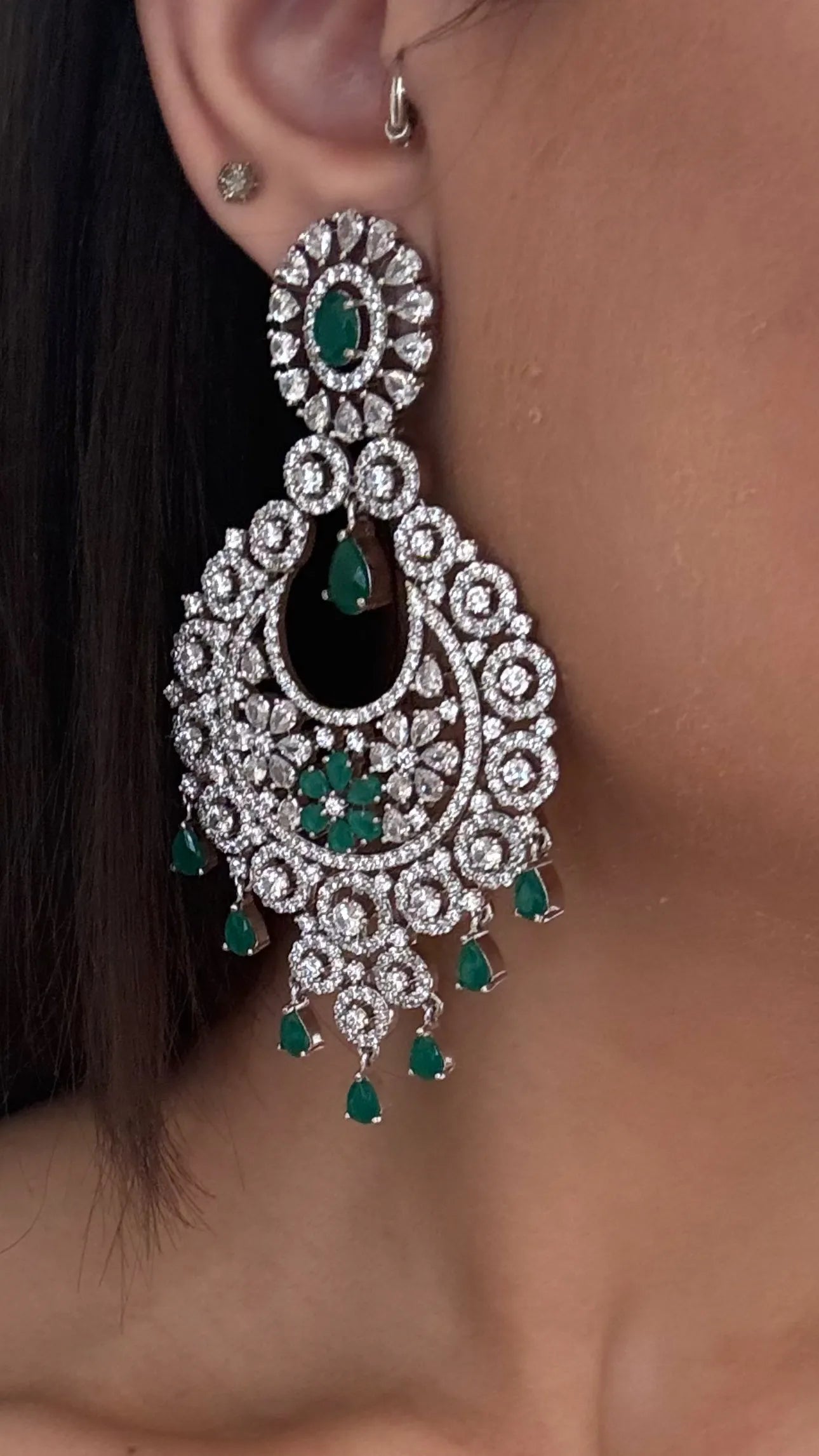 Ameera Emerald Diamond Earrings