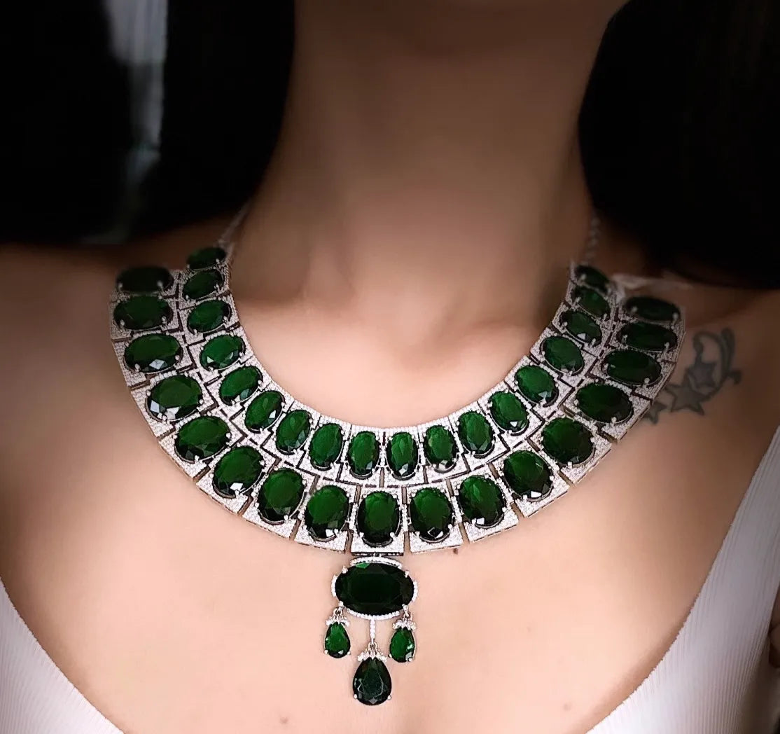 Emerald Dynasty Choker Set