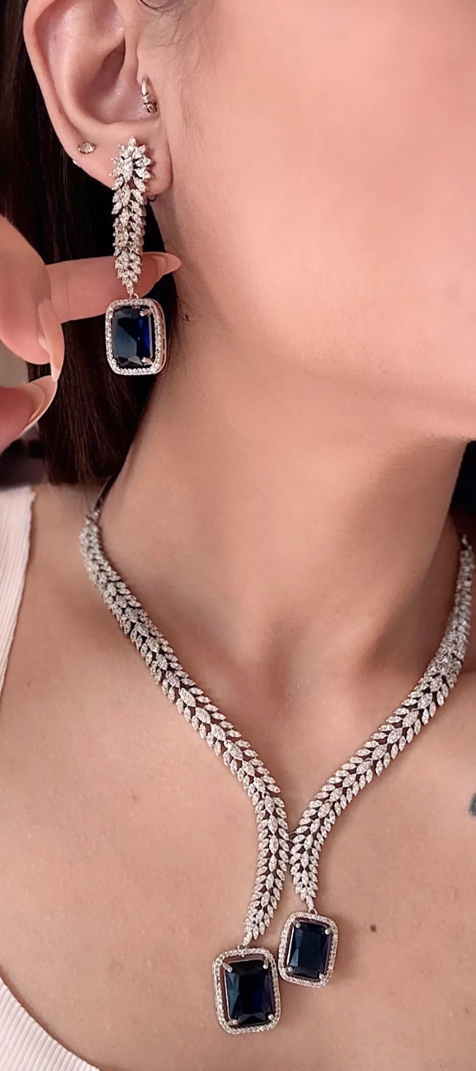 Midnight Sapphire Diamond Necklace Set