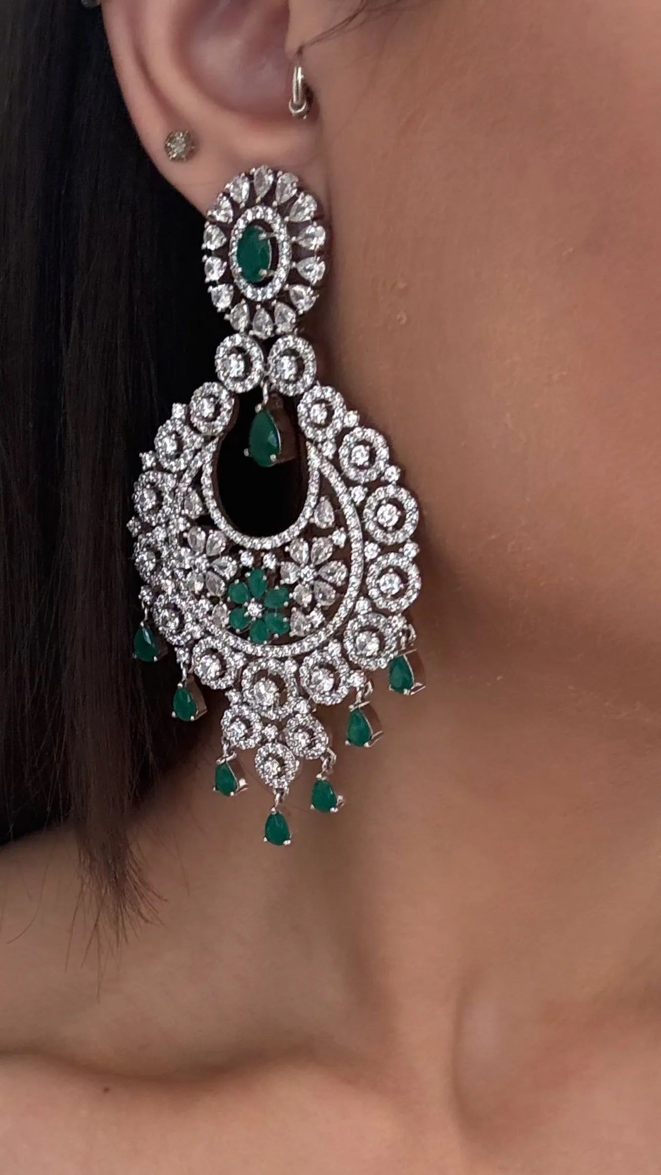 Ameera Emerald Diamond Earrings