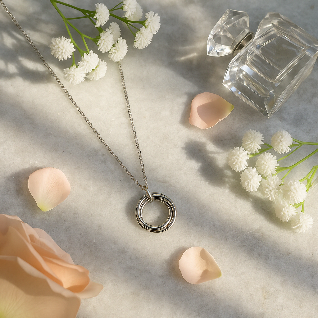 Silver Interlocking Rings Pendant Necklace