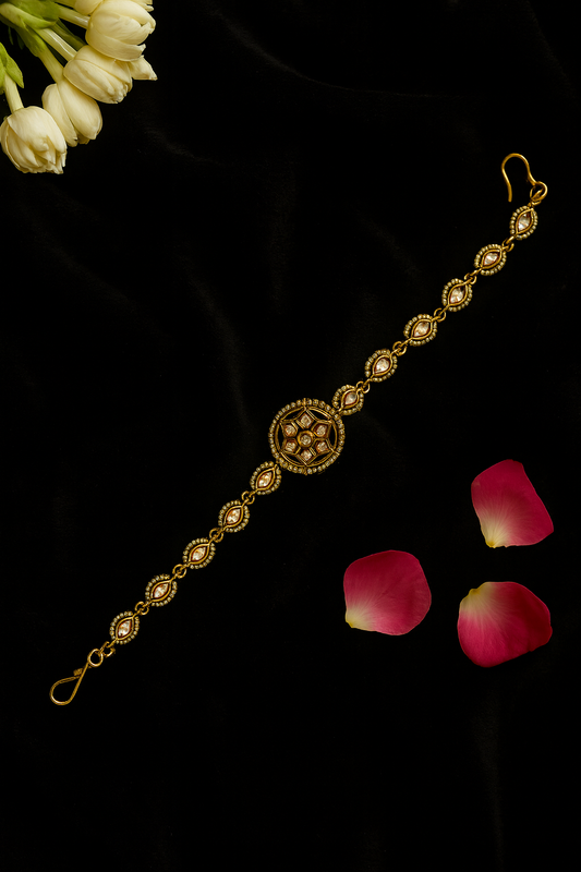 Hexagon Kundan Maatha Patti