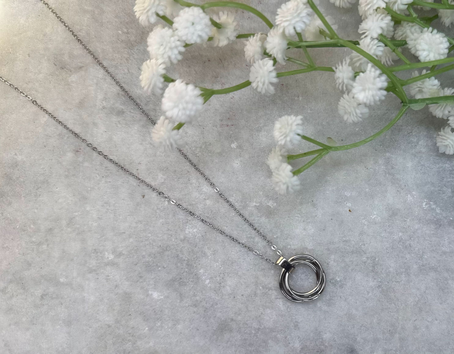 Silver Interlocking Rings Pendant Necklace