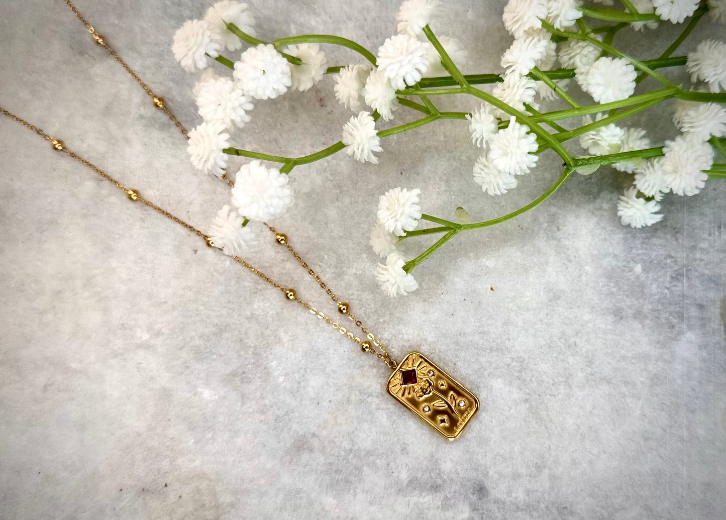Glowing Flower Pendant - Gold