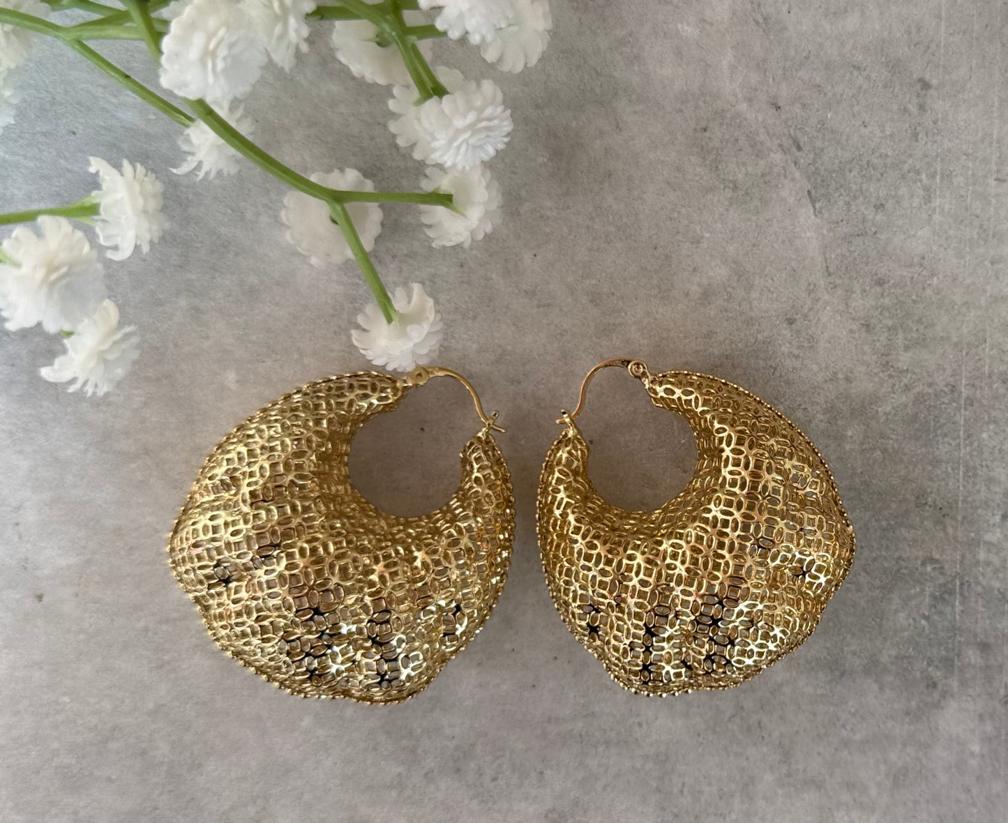 Textured Gold Hoop Earrings – Bold Mesh Design