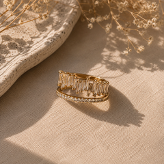Elara Baguette Ring