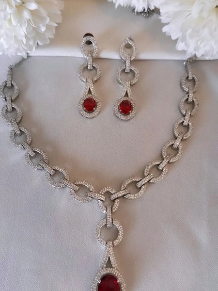 Crimson Link Diamond Set