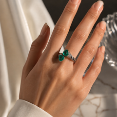 Zümra Emerald Twin Ring
