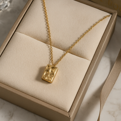 Aurea Hammered Pendant Necklace