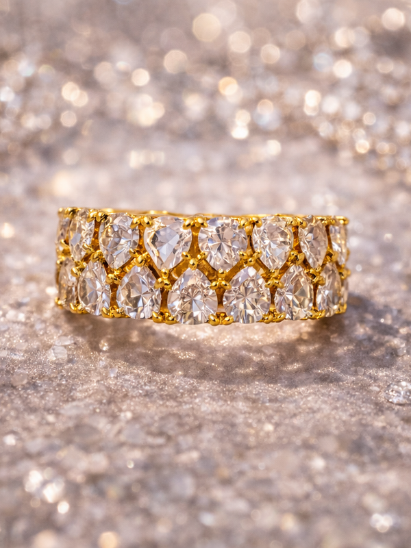 Lumière Crystal Band Ring