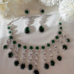 Emerald Empress Diamond Necklace Set
