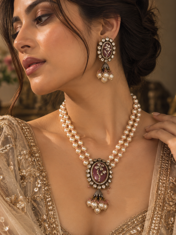 Gulnaar Pearl Jewellery Set