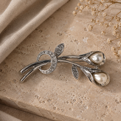 Silver Calla Pearl Brooch