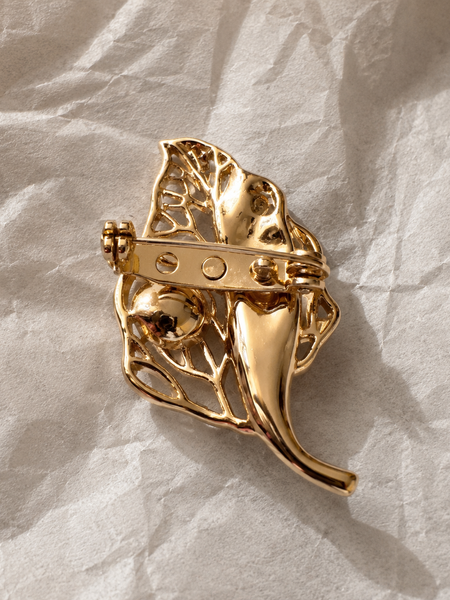 Aurielle Leaf Pearl Brooch