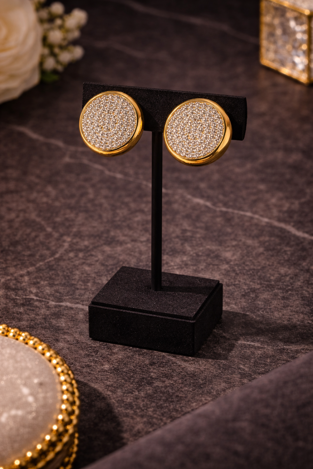 Quilté Diamond Grid Hoop Earrings