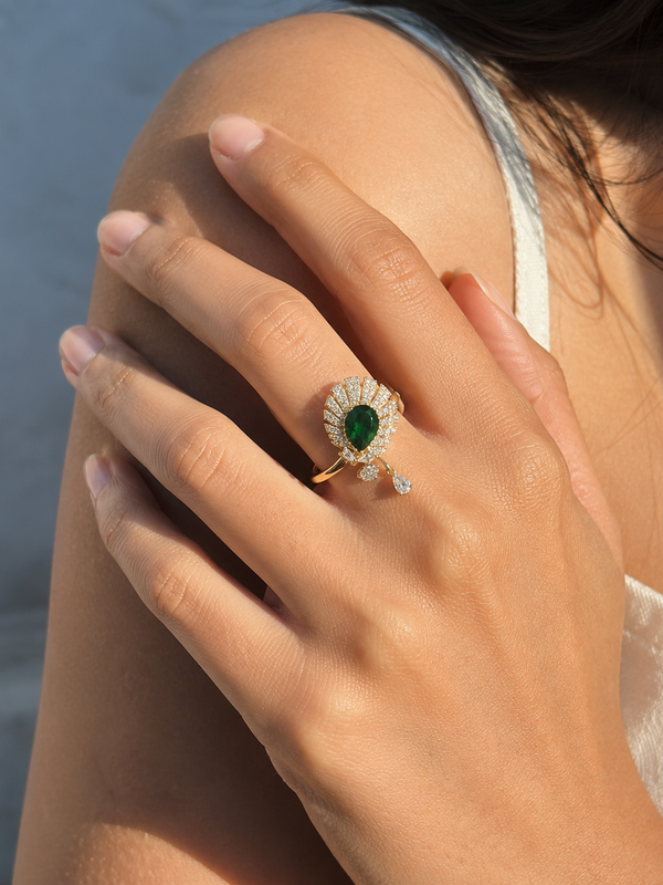 Emerald Radiance Ring