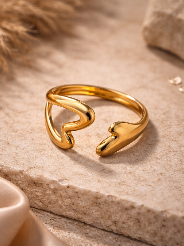 Luna Heart Open Gold-Plated Ring