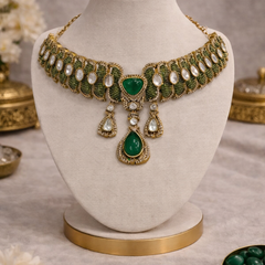 Emerald Noor Heritage Choker Set