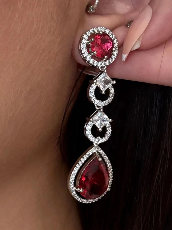 Rouge Cascade Diamond Necklace Set
