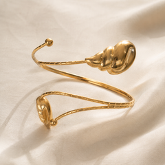 Nerina Shell Arm Cuff