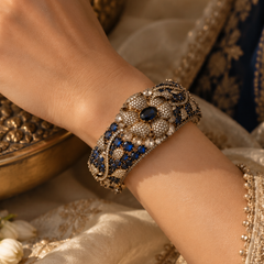 Neelambari Sapphire & Polki Gold-Plated Floral Kada