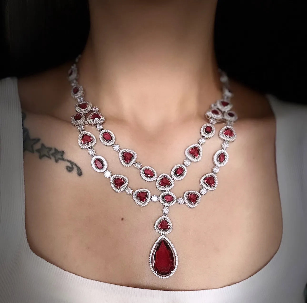 Crimson Glaze Diamond Necklace Set