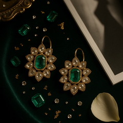 Emerald Majesty Necklace & Earrings Set