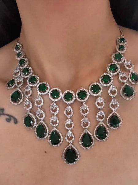 Emerald Empress Diamond Necklace Set