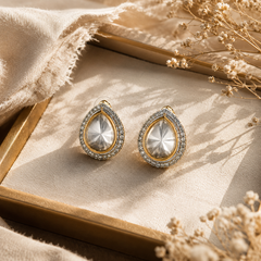 Aaina Kundan Studs