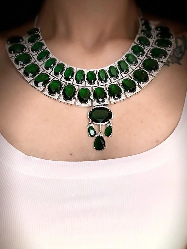 Emerald Dynasty Choker Set