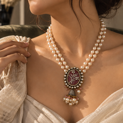 Gulnaar Pearl Jewellery Set