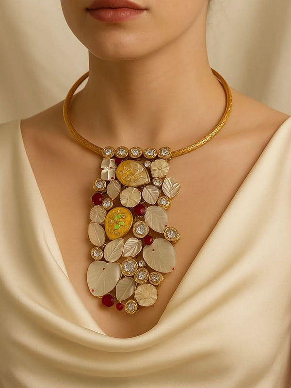 Enchanted Garden Mother of Pearl Necklace Set