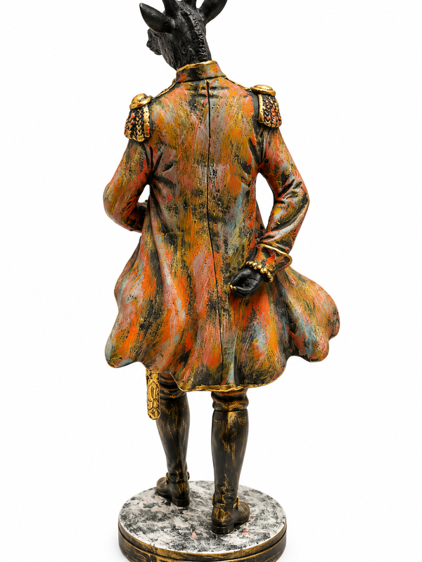 The Gentleman Giraffe – Aristocrat Sculpture