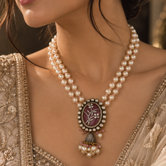 Gulnaar Pearl Jewellery Set