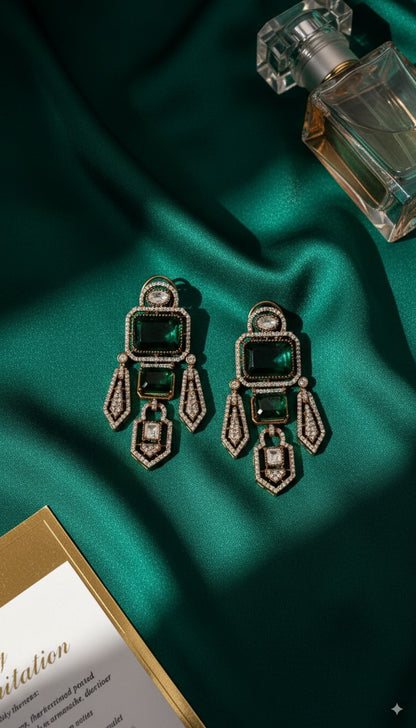 Emerald Pearl Necklace & Earrings Set