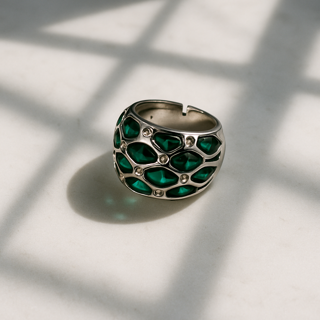 Verdant Luxe Statement Ring
