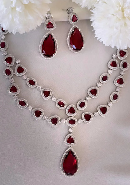 Crimson Glaze Diamond Necklace Set