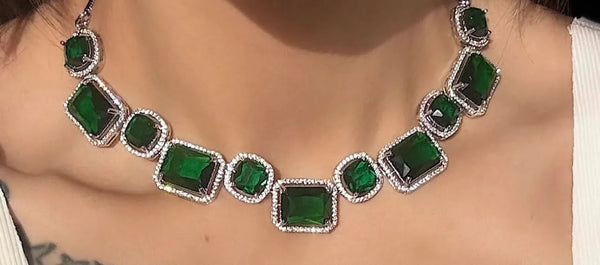 Imperial Emerald Diamond Necklace Set