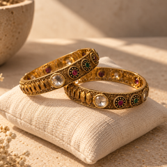 Maharani Navratan Heritage Bangle Set