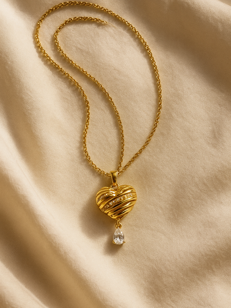 Eternal Heart Pendant Necklace
